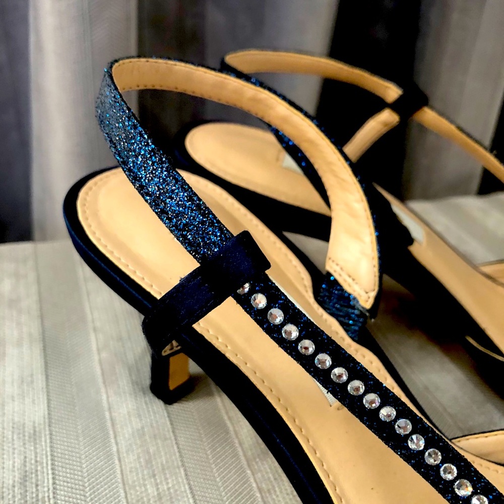Navy satin heels - Picture 4 of 6
